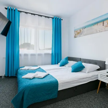 Bed & Breakfast Przyjaciol 13 *