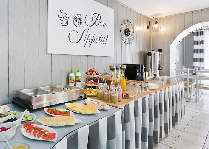 住宿加早餐酒店 Przyjaciol 13 *