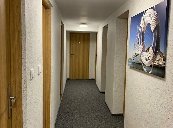 住宿加早餐酒店 Przyjaciol 13